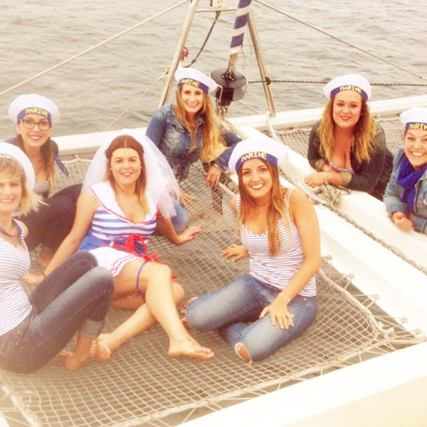 Yate PartyBoat Asturias Gijon Fiesta en Barco